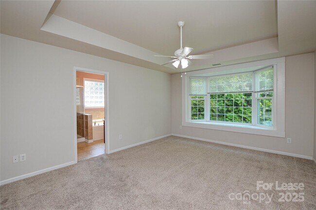 Building Photo - 1008 Millbank Dr