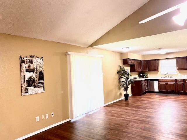 Building Photo - Kenndale ISD! Beautiful 3 /2/2 Arlington !...