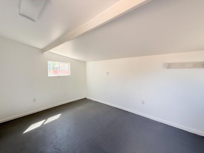 Building Photo - Floresta Gardens San Leandro Ranch Home
