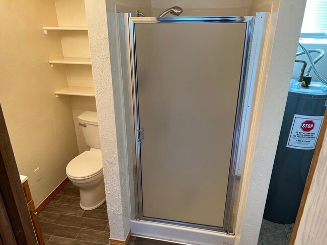 Building Photo - One bedroom apartment in Eugene!