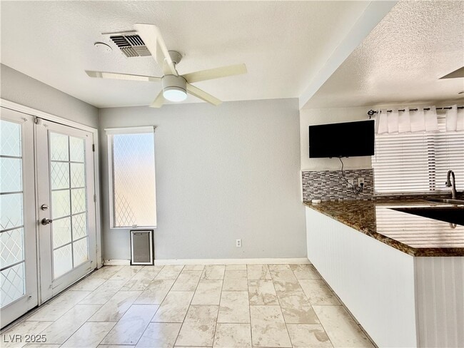 Building Photo - 9009 Feather River Ct
