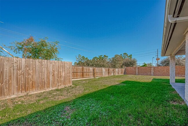Building Photo - 16002 Castletown Park Ct
