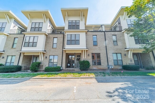 Building Photo - 3254 Noda Blvd