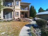 Building Photo - 6850 Sharlands Ave.