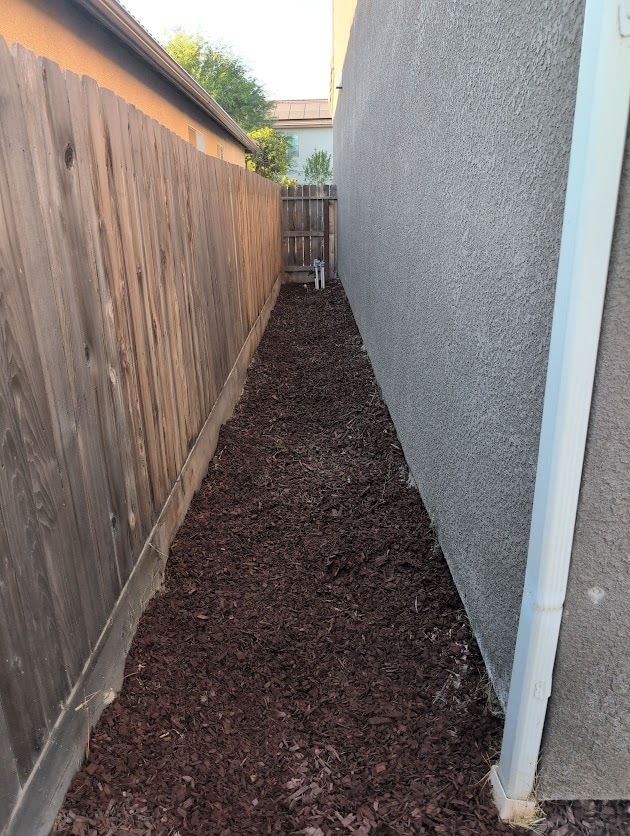 Building Photo - 1383 E Via Azzurra Way