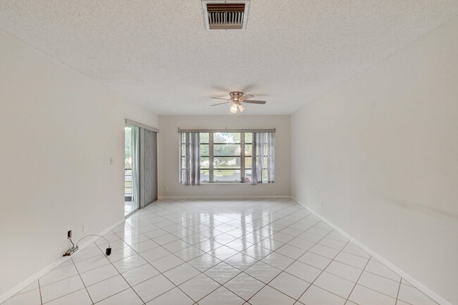 Building Photo - 5710 Princess Palm Ct