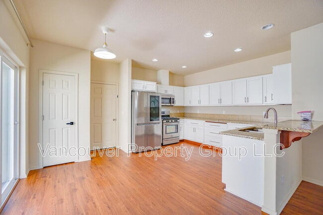 Building Photo - 2645 NE 87th Ave