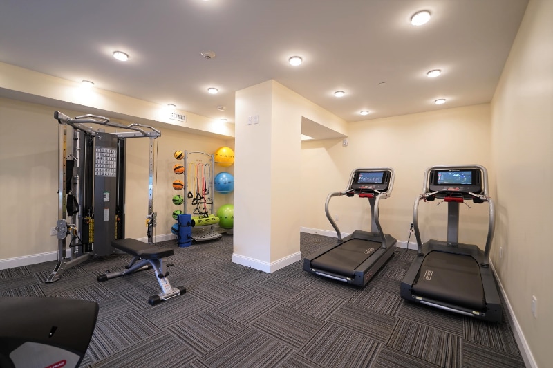 Building Photo - 315 Broadway