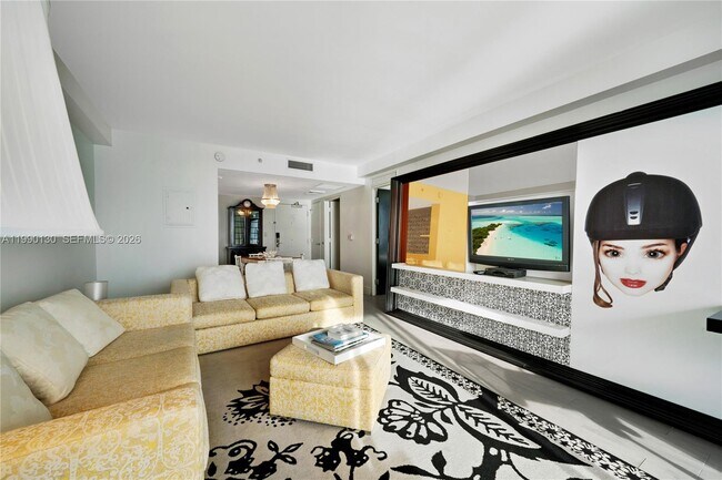 Building Photo - 1100 West Ave