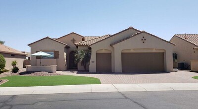 Building Photo - PebbleCreek 2 Bed/2.5 Bath Furnished Home - Resort-Style Living at Its Best!