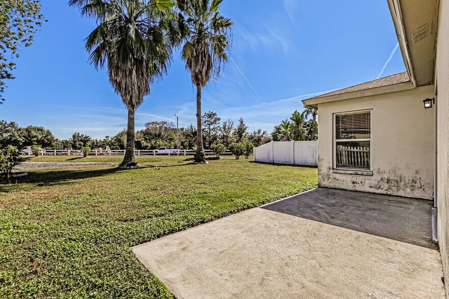 Building Photo - 30801 Tremont Dr