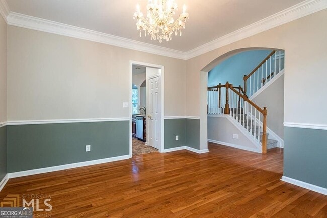 Building Photo - 225 Heritage Lake Dr