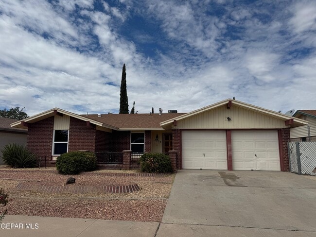 Primary Photo - 3409 Tascosa St