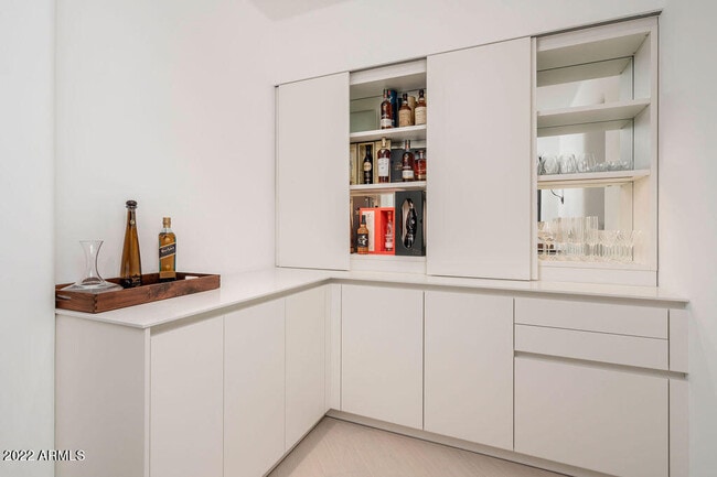 Building Photo - 6723 N Desert Fairways Dr