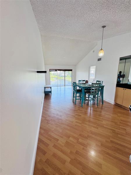 Building Photo - 2827 N Course Dr