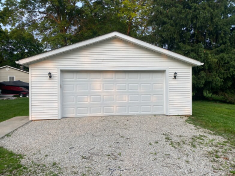 Building Photo - 301 McKinney Blvd