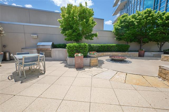 Building Photo - 1301 Throckmorton St