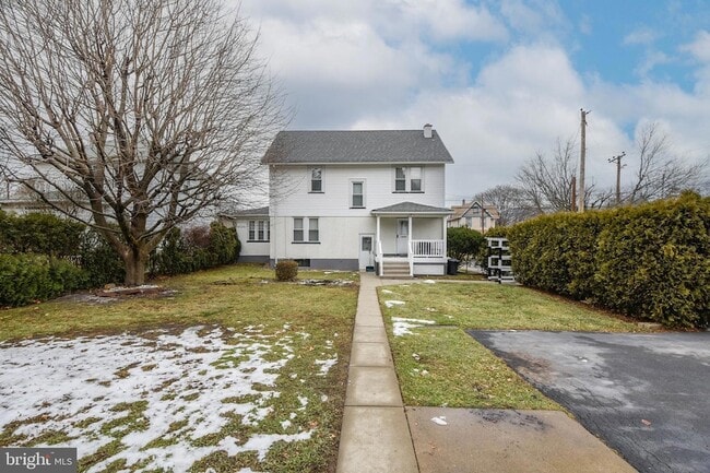 Building Photo - 2612 Olyphant Ave