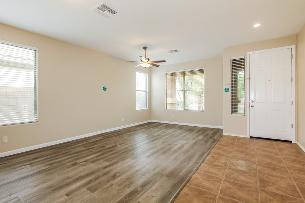 Building Photo - 14514 N 162nd Ln