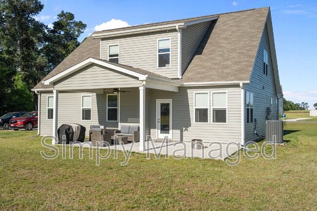 Building Photo - 124 Rocking Horse Ln