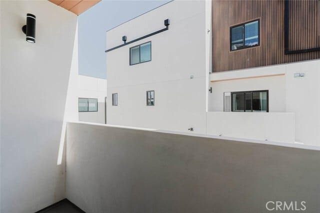 Building Photo - 5654 Cartwright Ave