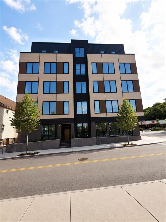 Building Photo - 4164 Washington St