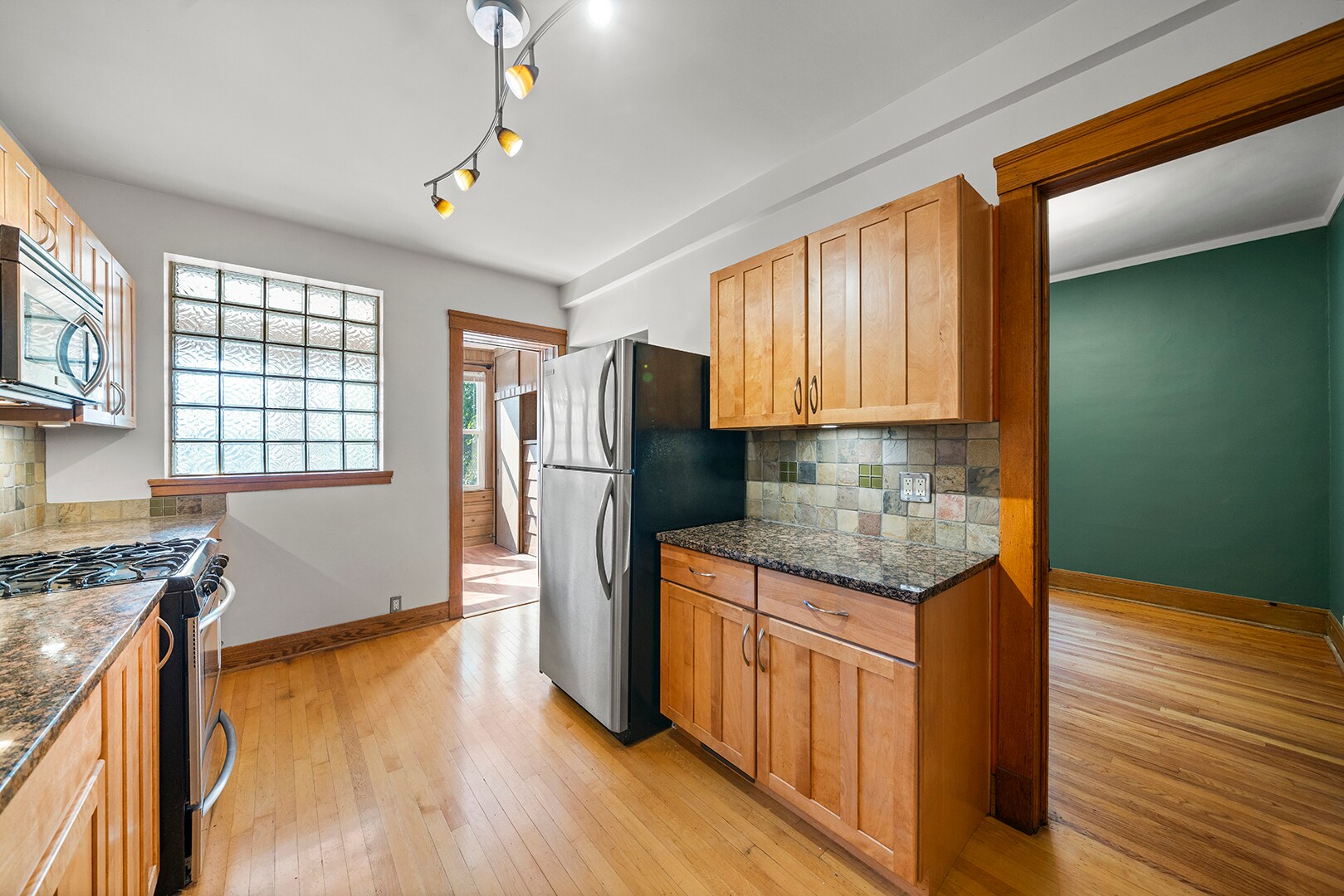 Kitchen View 2 - 5344 N Ashland Ave