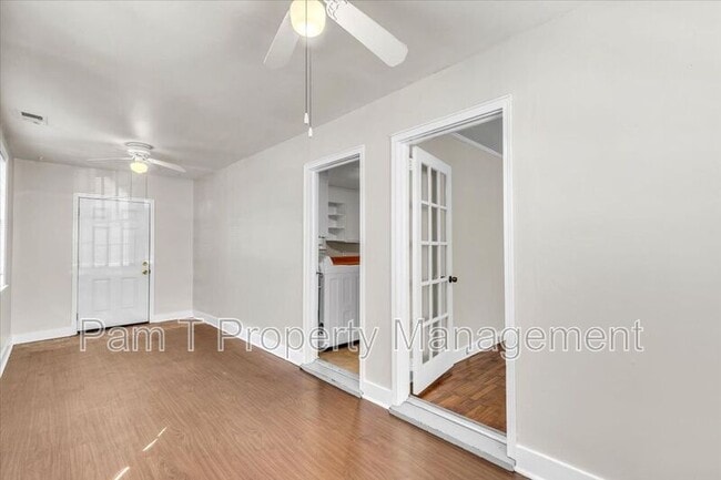Building Photo - 1408 E 49th St