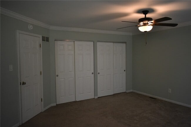 Building Photo - 16407 Westglen Farms Dr