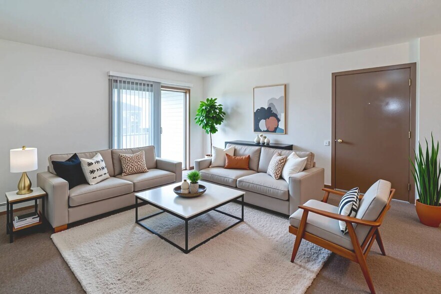 Primary Photo - Hornbrook Estates Apartments
