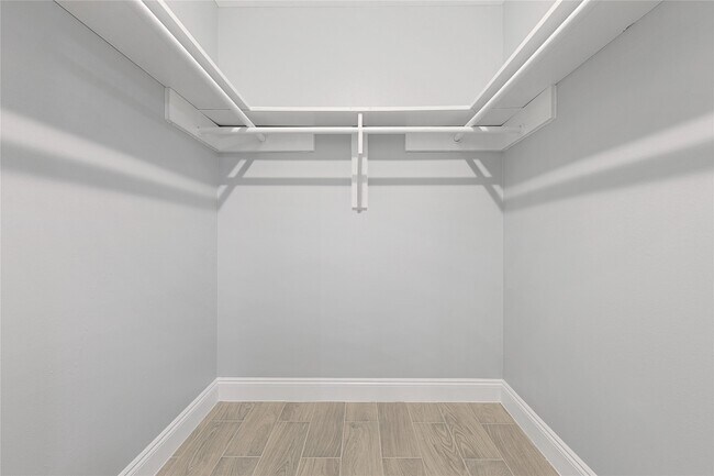 Building Photo - 7103 Lugary Dr