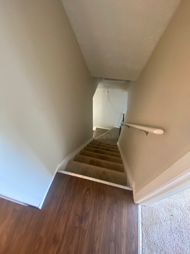 Building Photo - 2769 Wedge St