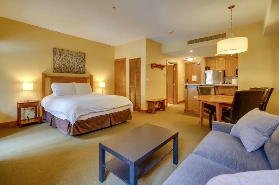 Building Photo - 3720 Sundial Ct