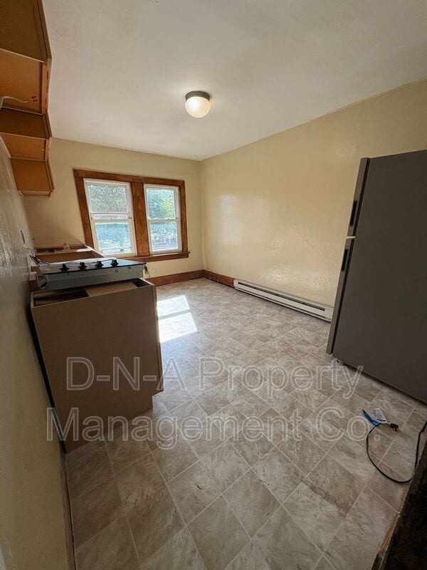Building Photo - 118 S Courtland St