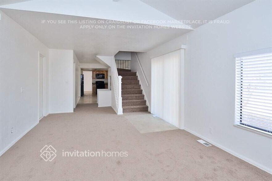 Building Photo - 3679 S Helena Way