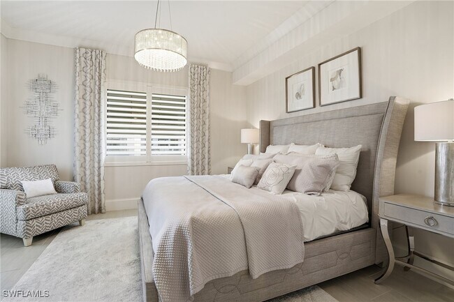 Building Photo - 1030 3rd Ave S