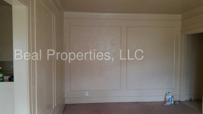 Building Photo - 423 Washington St