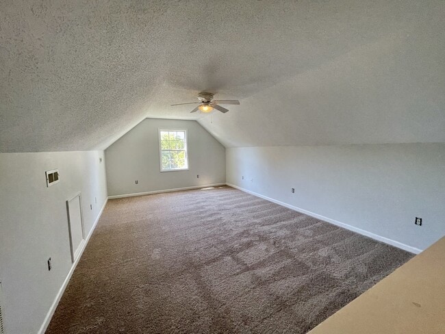 Building Photo - 160 Hunters Ridge