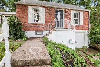 Building Photo - The Lifestyle You Deserve.