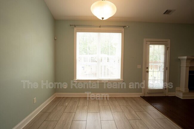Building Photo - 117 Laguna Wy