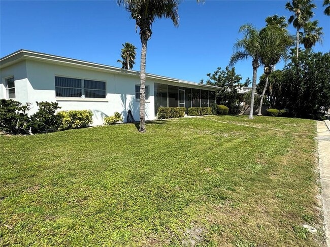 Building Photo - 228 Howard Dr