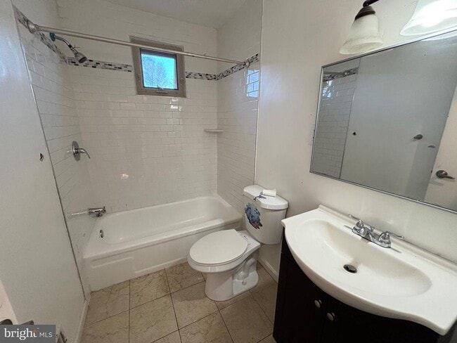 Building Photo - 1201 Abel Ave