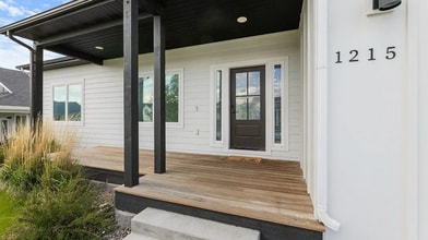 Building Photo - 3 Bedroom 2 Bath in Livingston!