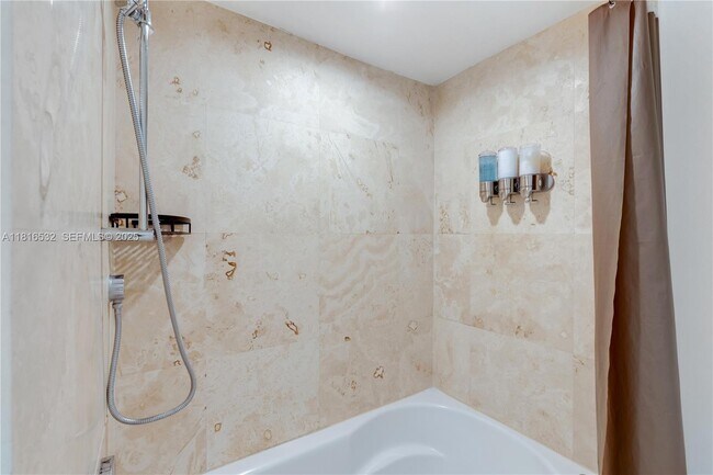 Building Photo - 41 SE 5th St