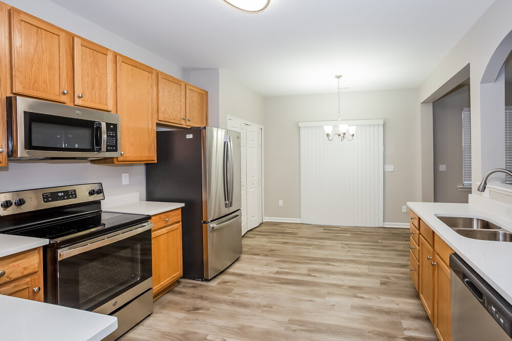 Building Photo - 4635 Abercromby St