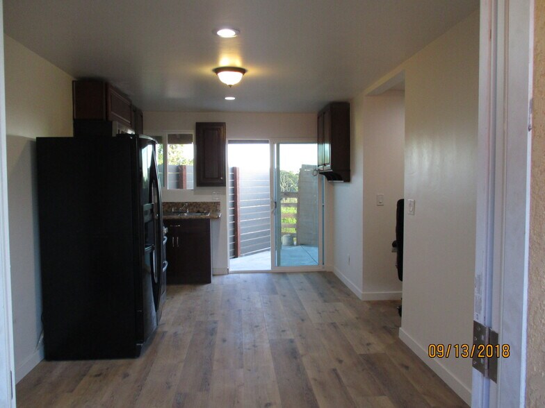 Building Photo - 5553 Dorothy Dr