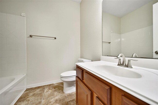 Building Photo - 13742 McKinney Creek Ln
