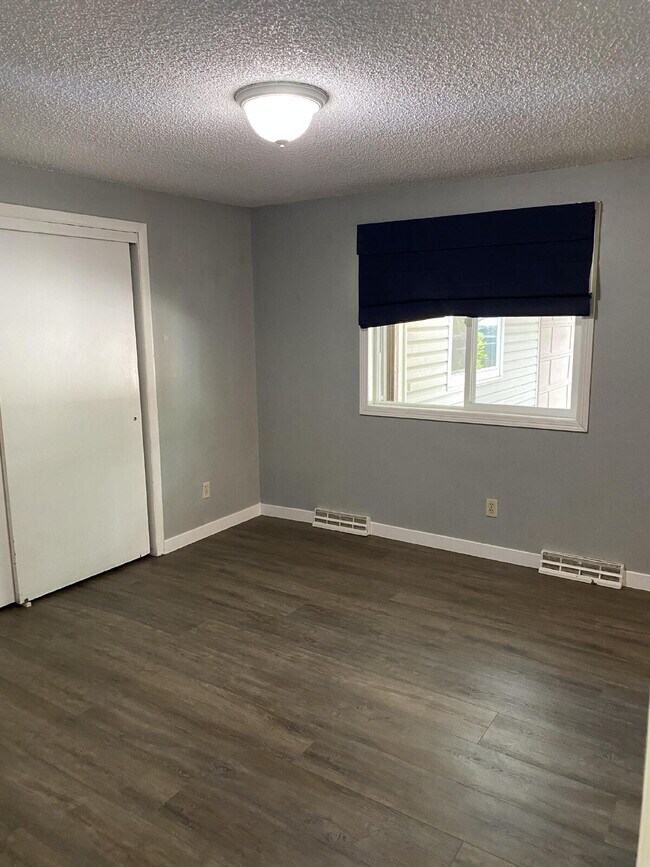 Building Photo - 4547 Beachcomber Ct