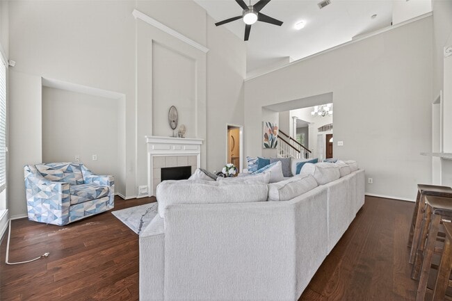 Building Photo - 5911 Indian Hills Ln