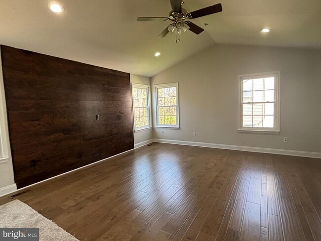 Building Photo - 34 Ironwood Dr